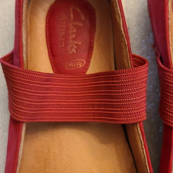 Clarks Artisan UK Unloop Shoes - Picture 4 of 10